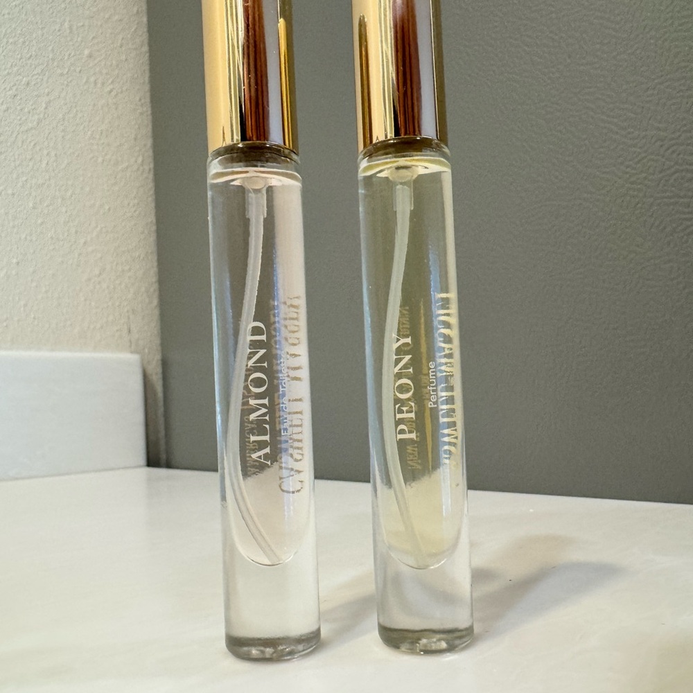 🚫SOLD🚫Caswell Massey Almond, Peony spring fragrance bundle